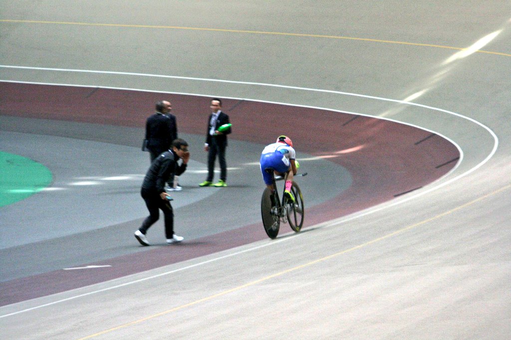 KTHScycling's tweet photo. 【全国高校選抜大会結果報告】
3/21〜3/24に行われた選抜大会に3名の選手が出場しました。

諸隈（機械2）
1kmTT  1.05.951 2位入賞

濱田（機械2）
3kmIP  3.41.699  21位
個人ロードレース  69位

西尾（電気2）　
スクラッチ予選4組  8位
オープニングロード 20位

応援ありがとうございました！！ https://t.co/CxaZjijAfq
