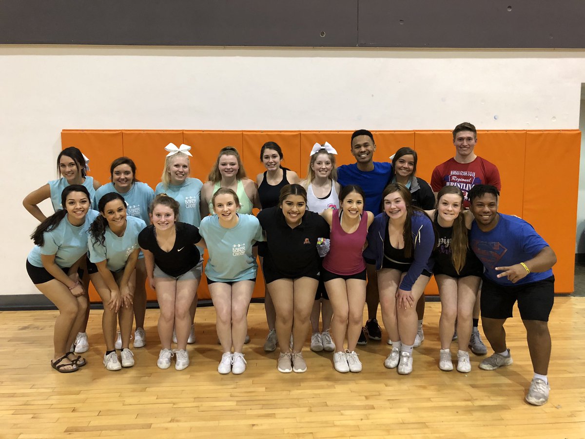 cheer_bu's tweet photo. Huge S/O to all of the recruits that attended our Recruitment Open House! We also want to thank our alumni who attended to assist in our recruiting efforts. We were so excited to be back together, and we look forward to building our future team! Go ‘Cats! https://t.co/T76IXFS0X7