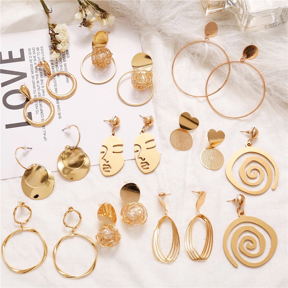 kacyworld's tweet photo. Latest metallic collection for the virago women....😍💯
Shop now : https://t.co/O1A56dBVb2
.
.
#kacy #kacyworld #kacyjewelry #jewelrybloggers #shoponline #fashionjewelry #freeshipping #trending #completeyourlook #earrings #metallicearrings https://t.co/WI5eoI1bqp