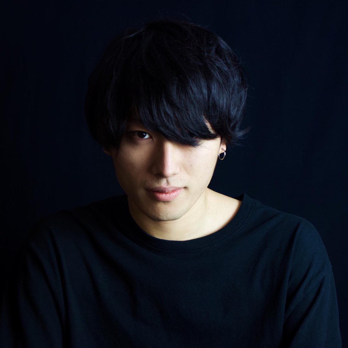 SHIGeDJ's tweet photo. 来たる4/6土！Hiroyuki Arakawaによる新譜『LENS』のリリースツアー @dazzbar にて開催！
海外含む全14箇所を絶賛敢行中のアラカワ君ですが、以前からゆかりの深い静岡での公演にはSHIGe、AONO、RINと言うつながりの深いガチンコベテラン勢が集結。スペクトラからは新進気鋭の2人がダズ初登場！ https://t.co/BtZC4RWxlZ