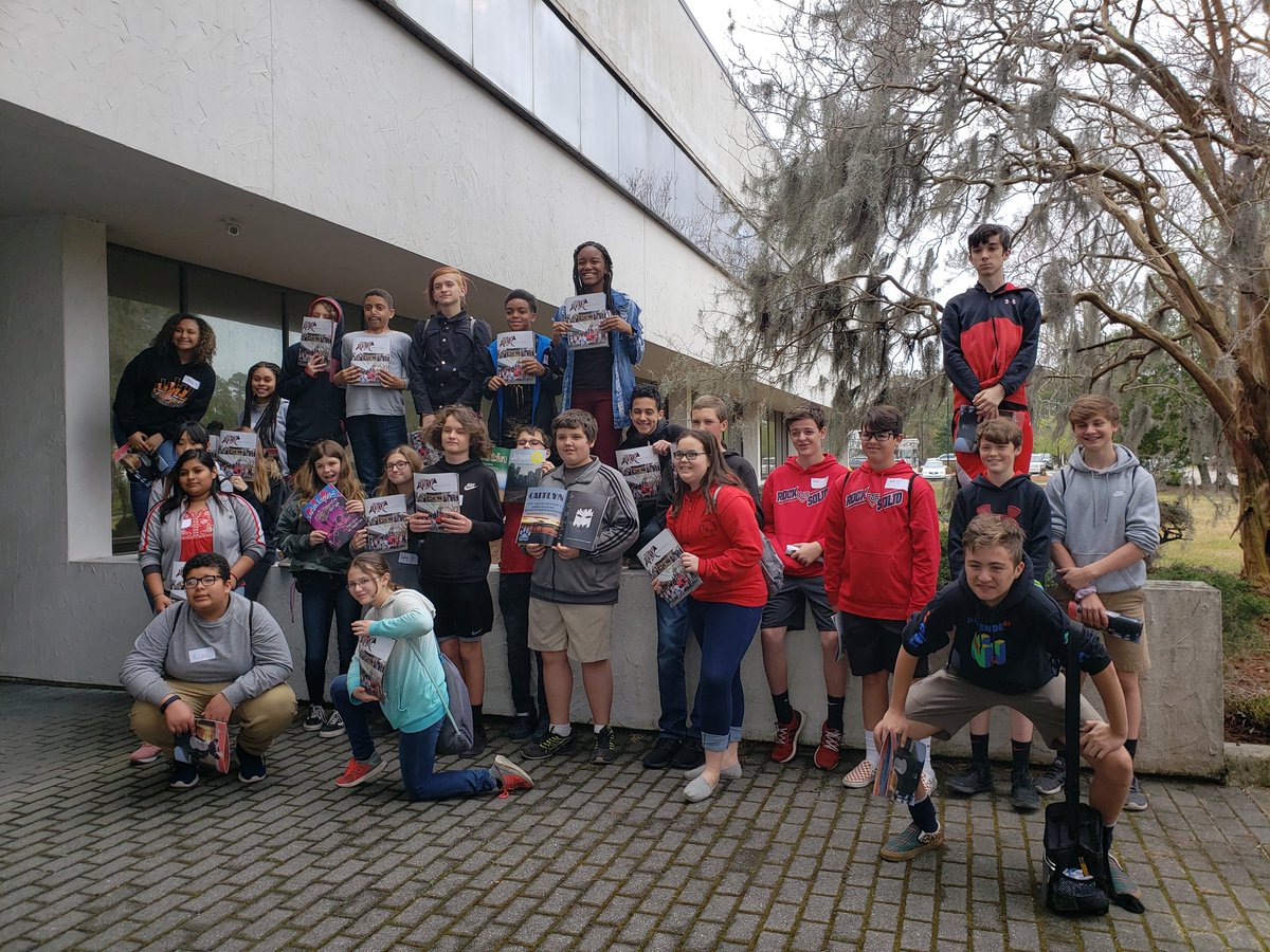AHSGameArt's tweet photo. #studentsatwork day at #n2publishing thanks @ShemekaDenine for this AMAZING opportunity for students @traskbears #traskmiddle #traskmiddlemeansbusiness #nhcschat #nhcscte #CTE https://t.co/Kn8VYrS1TT