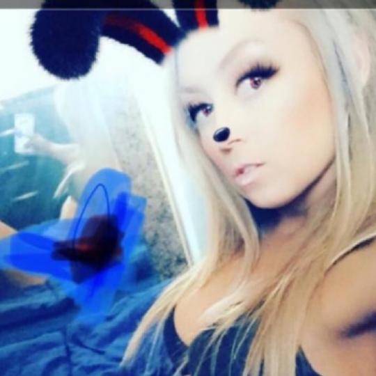 Berrys14V's tweet photo. ✨😄 In #liveme,ain't nothing like a weekend with no obligations LexieB
https://t.co/LfDrT6NMkZ https://t.co/ogxMZnLRHb
