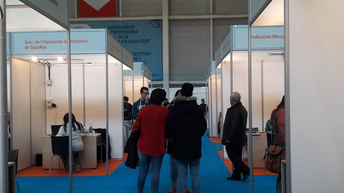 MaiteCruzado's tweet photo. #Turislan Feria de Empleo de Turismo de #Euskadi ahora mismo en #Ficoba #Irun https://t.co/ckImm49CXw