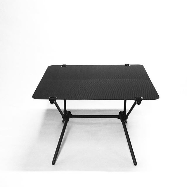 jkhung's tweet image. Carbon top Square 45x39cm for Helinox table mini .

Packable hard top with your Helinox table mini, pack size 45 x 19.5 cm. Well fit in your back pack with 605g top only.

@helinox @helinox.kr @helinox_creative_center 
#picharpak
#picharpakworkshop 
#car… ift.tt/2JFKB87