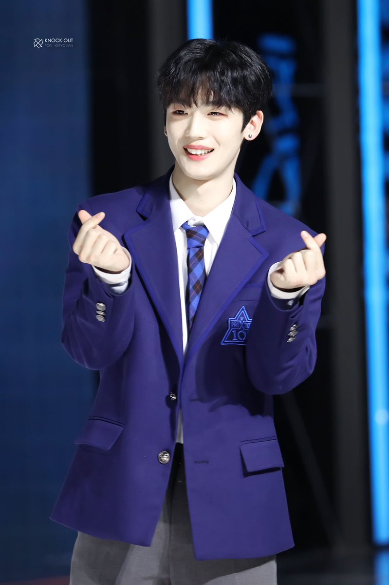 knockdown0922's tweet photo. 190320 런웨이쇼
#김요한 #요한 #PRODUCEX101 #프로듀스_X_101 #KIMYOHAN #프로듀스X101 #PRODUCEX101 #PRODUCE_X101 #프로듀스_X101 
💙💙💙💙💙 https://t.co/47VMtEPJug
