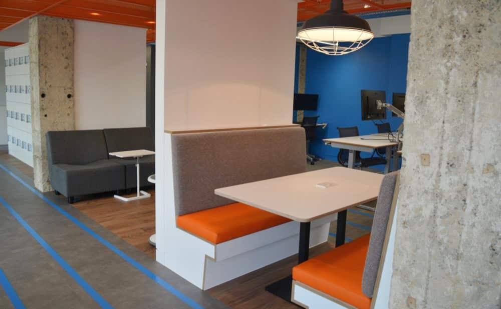 Rap_Interiors's tweet photo. Create a workspace which can facilitate and encourage activity based working, where employees are given the freedom to choose their mode of working from a multitude of different zones: https://t.co/mVz2gckp3T

#NationalWorkOuts #fitoutcompanylondon #officefitout #fitoutcompanies https://t.co/FjK8FOBQeV