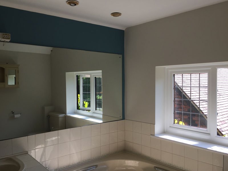 kandmdecorating's tweet photo. A @kandmdecorating project #decorating a house in #itchingfield Master bedroom &amp; ensuite using #Paintlibrary Blues Blue &amp; Canvas architect matt. See more at https://t.co/4OxZl4e3JV https://t.co/N1xdyIk7Fa