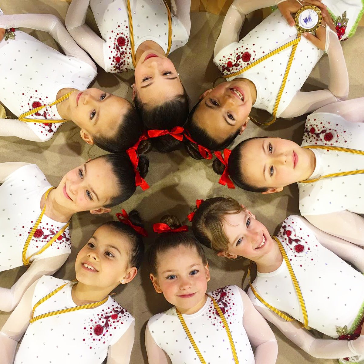clublacanyada's tweet photo. Mientras llegas a tu destino, disfruta del camino.
📸Infantil 6-8 Nivel autonómico
I Open Avgeg
#agg #aegeg #ifagg #aestheticgymnastics #gimnasiaestetica #gymnastics #picoftheday #team #competition #lacañada #moments #laspeques #aquijuntasyahora https://t.co/STyUoh1Q02