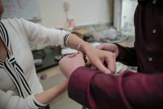 LOptics2019's tweet photo. It’s not a shock: Better bandage promotes powerful healing https://t.co/lDu5O25B84 https://t.co/pWjmyCvdR3