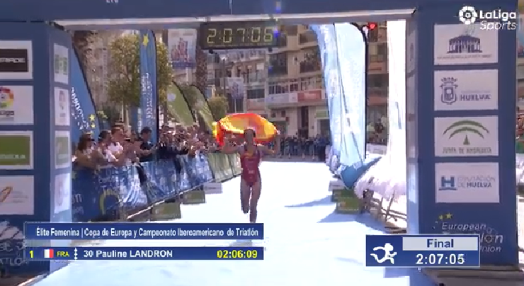 Azzurri comparse ai #iberoamericani di #triathlon a #huelva Titoli a cecilia santamaria surroca e ignacio Gonzalez Garcia
triathlonmania.it/triathlon/ital…