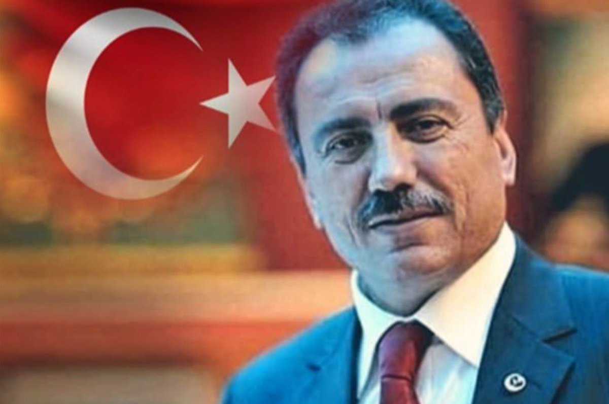 mehmetozhaseki's tweet photo. Aramızdan ayrılışının 10. yıl dönümünde Muhsin Yazıcıoğlu kardeşimi rahmet ve dua ile anıyor, aziz hatırası önünde saygı ile eğiliyorum.

#Muhsinyazıcıoglu https://t.co/Q72fQ0svwl