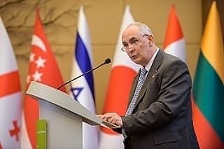 CyberPOL placed three #Belgium #police officers under International Criminal Investigation for falsifying a PV. This constitutes a criminal offence by police under the Budapest Convention on Cyber Crimes. The details and names will be made public soon by CYBERPOL. <a href="/guyverhofstadt/">Guy Verhofstadt</a>