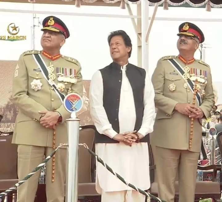 shahzad_arain4's tweet photo. نظر ڈالی اگر تو نے میرے ارض پاک پر
وعدہ رہا دشمن تیری ہستی مٹا دیں گے
#PakistanInSafeHands #Alhamdulilah #LiveLongPakistan💚💚💚 https://t.co/2O6DaqAlzS