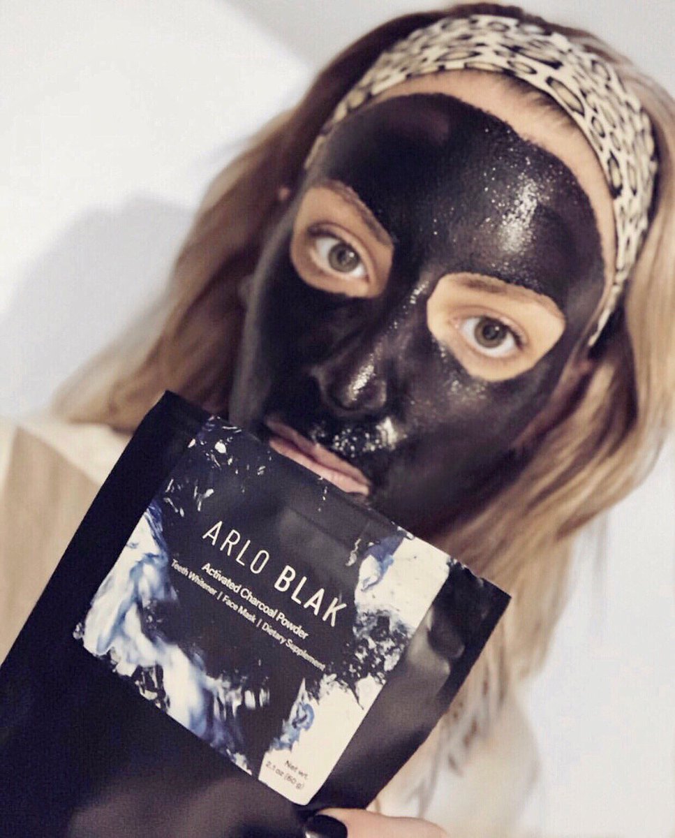 ARLOBLAK's tweet photo. Face masks are serious business... “Can’t smile or my face will crack 🤣! Absolutely love this stuff 🙌🏼! Not only is it the best face mask, but I use it to whiten my teeth and as a detox drink ❤️!” @t_m__13 💁🏼‍♀️ #ARLOANDME https://t.co/aaER82xFdT