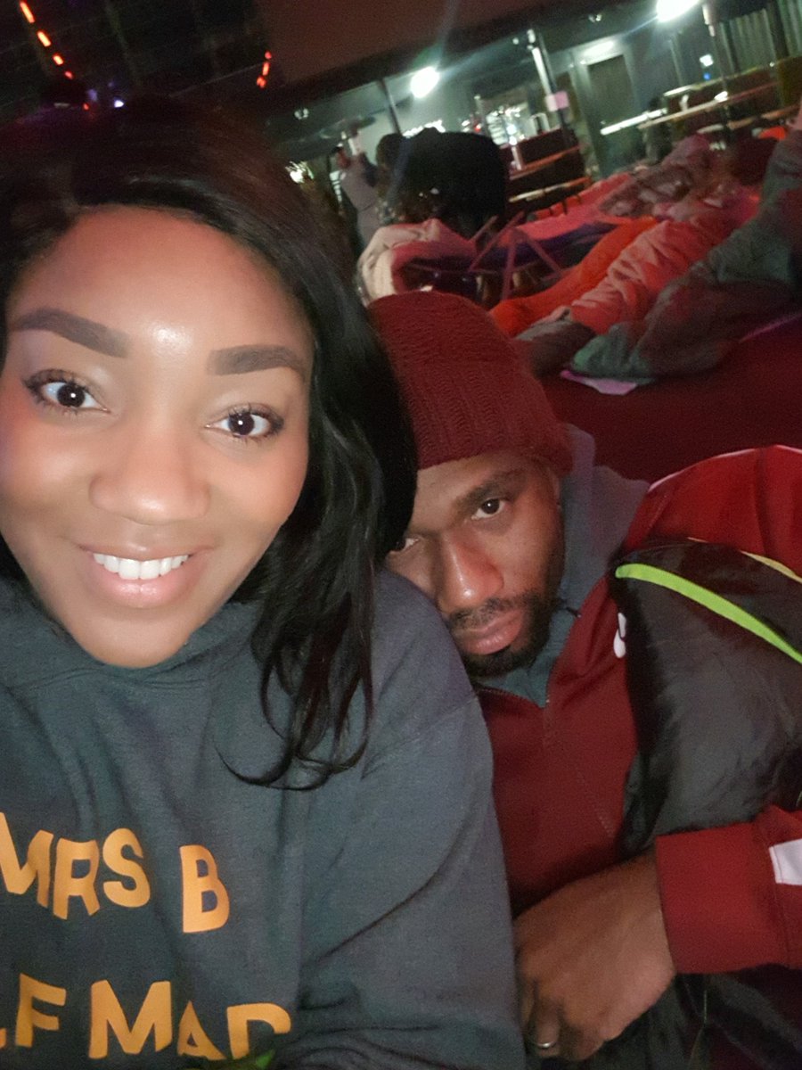 Bianca_B_Miller's tweet photo. It was TOUGH but we made it! And I thank God for the life I have and that this was only for one night to raise money for @EvolveLDN to #endhomelessness ! Thanks to my friends, husband & mum for supporting my endeavours ! #SleepOutCroydon #donate #charity https://t.co/jKvQB7BRB0 https://t.co/4OMJWs8ljI