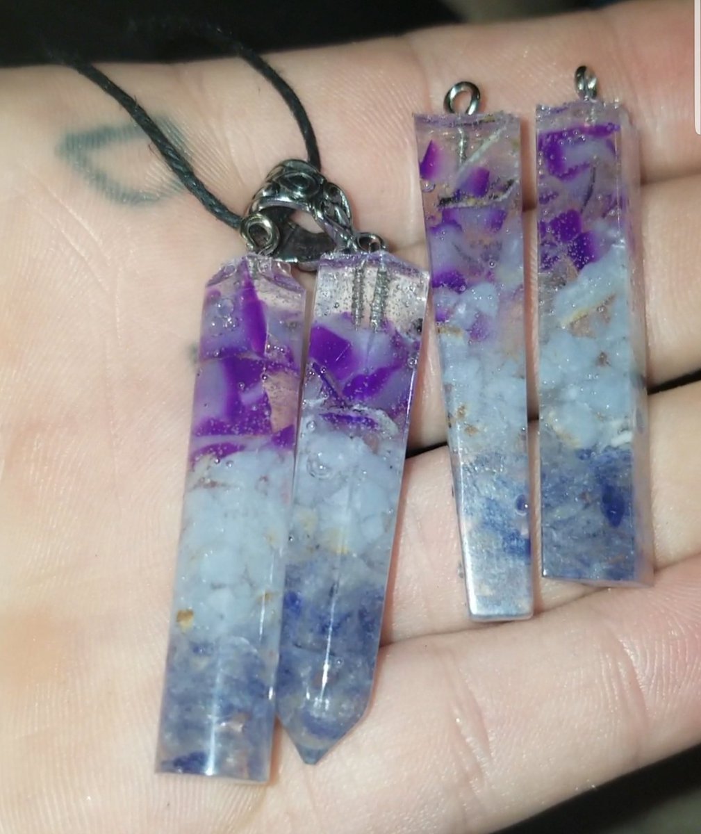 Savingwrldtoday's tweet photo. Sneak peak #pendant #pendants #crystals #crystal #purpleagate #angelite #sodalite #orgonite #orgoneenergy #orgonepyramid #orgone #wilhelmreich #protectyourself https://t.co/G5qCOp52Cq