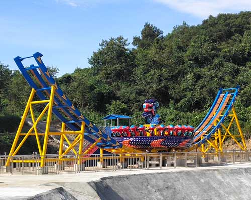 bestoncherry's tweet photo. Disco ride, or flying UFO ride is a thrilling amusement park ride. Want to buy? You can contact us at any time by sending an E-mail to us or leave a message. Our Email: Sales@bestamusementrides.com
https://t.co/4l1w7SvKtR https://t.co/dxMgxiKWms