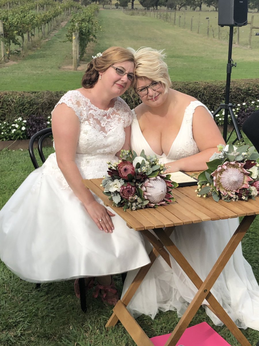 MadameCissy1's tweet photo. We did it! We got married! #KissyGetsHitched #CissyAndKitty https://t.co/05VnMDrH8z