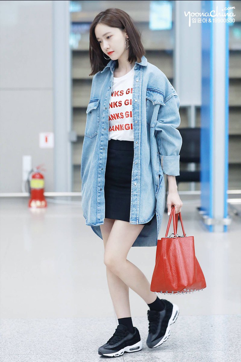 Safiraa_pm's tweet photo. SM why are you silent? When do you act? @SMTOWNGLOBAL #smprotectYoona https://t.co/eAcD2BXT5k