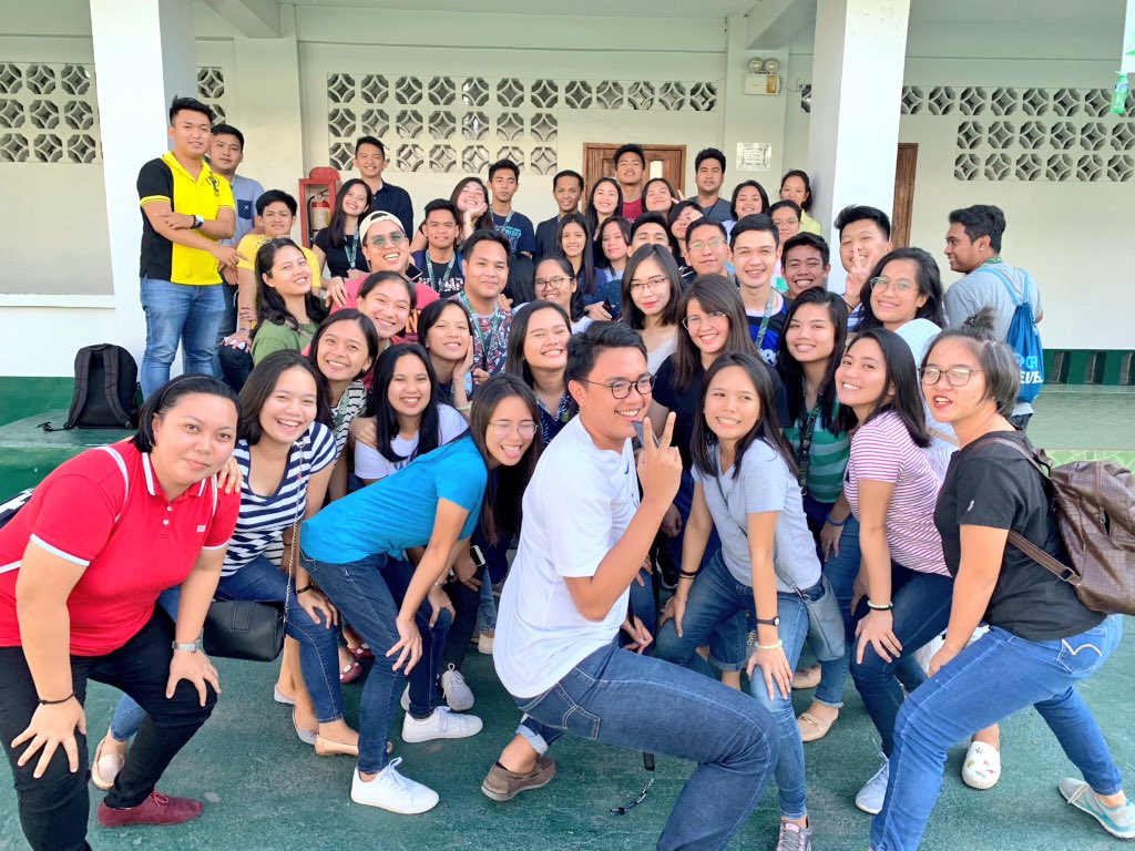 imhancalvadores's tweet image. ur best block in town #Block13 💚