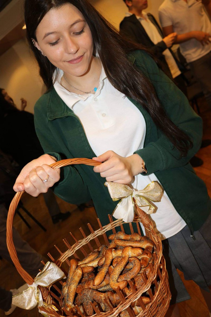 CSBucharest's tweet photo. Last week, our AS and A level Maths students organised school events to celebrate Pi (π) Day. After a contest to see how many digits of the Pi they could recite, they delivered tasty Pi (π) shaped pies around campus. #PiDay #CSBStudentUnion #CSBHighSchool #CSB https://t.co/wQq2HJgVRd