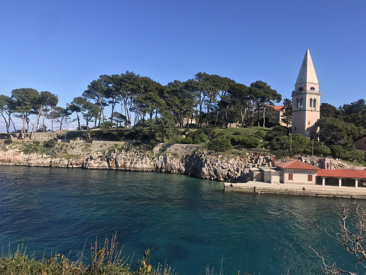 aslagency's tweet photo. Let’s enjoy this week! 💙 #golosinj #go2losinj #come2losinj https://t.co/I4BSD9nV08