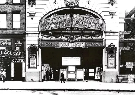 CardiffUniFILM's tweet photo. In 1913, the home of vaudeville, Palace Theatre, opened! https://t.co/XtGIF8crGf