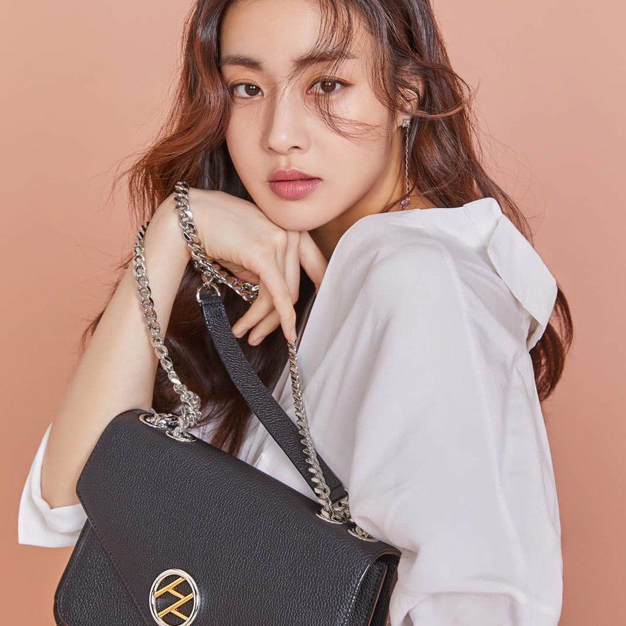 kpopceleb's tweet photo. [G Official] Actress Kang So Ra,  #hazzysaccessories. 

「#KangSoRa」Summary： https://t.co/0FZwUr1Kru https://t.co/urHTaQ72S2
