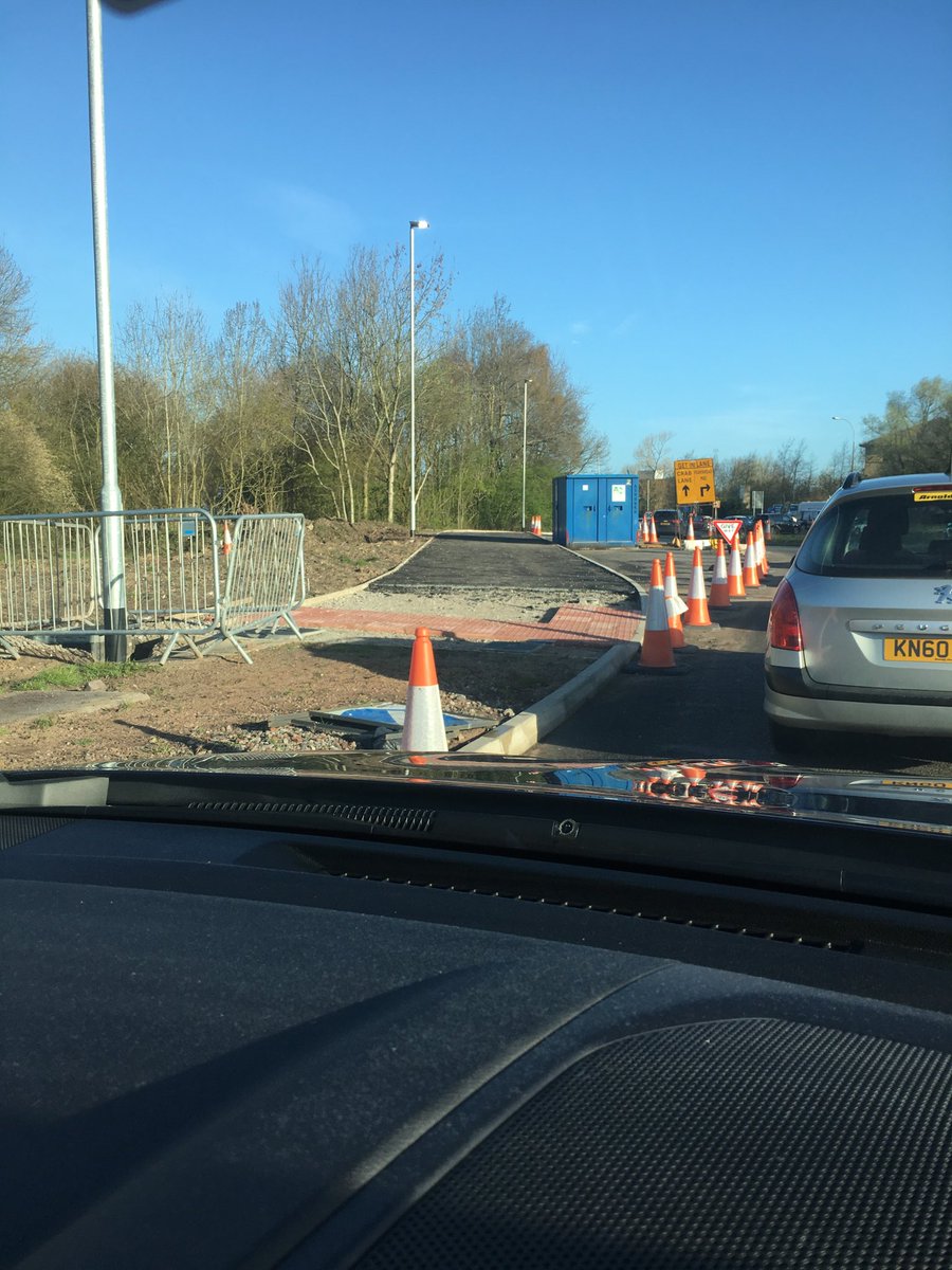 npflorida's tweet photo. @WarringtonBC another three weeks has gone by and zero progress on crab lane roundabout #getitfinished https://t.co/jHkAVsGpB4