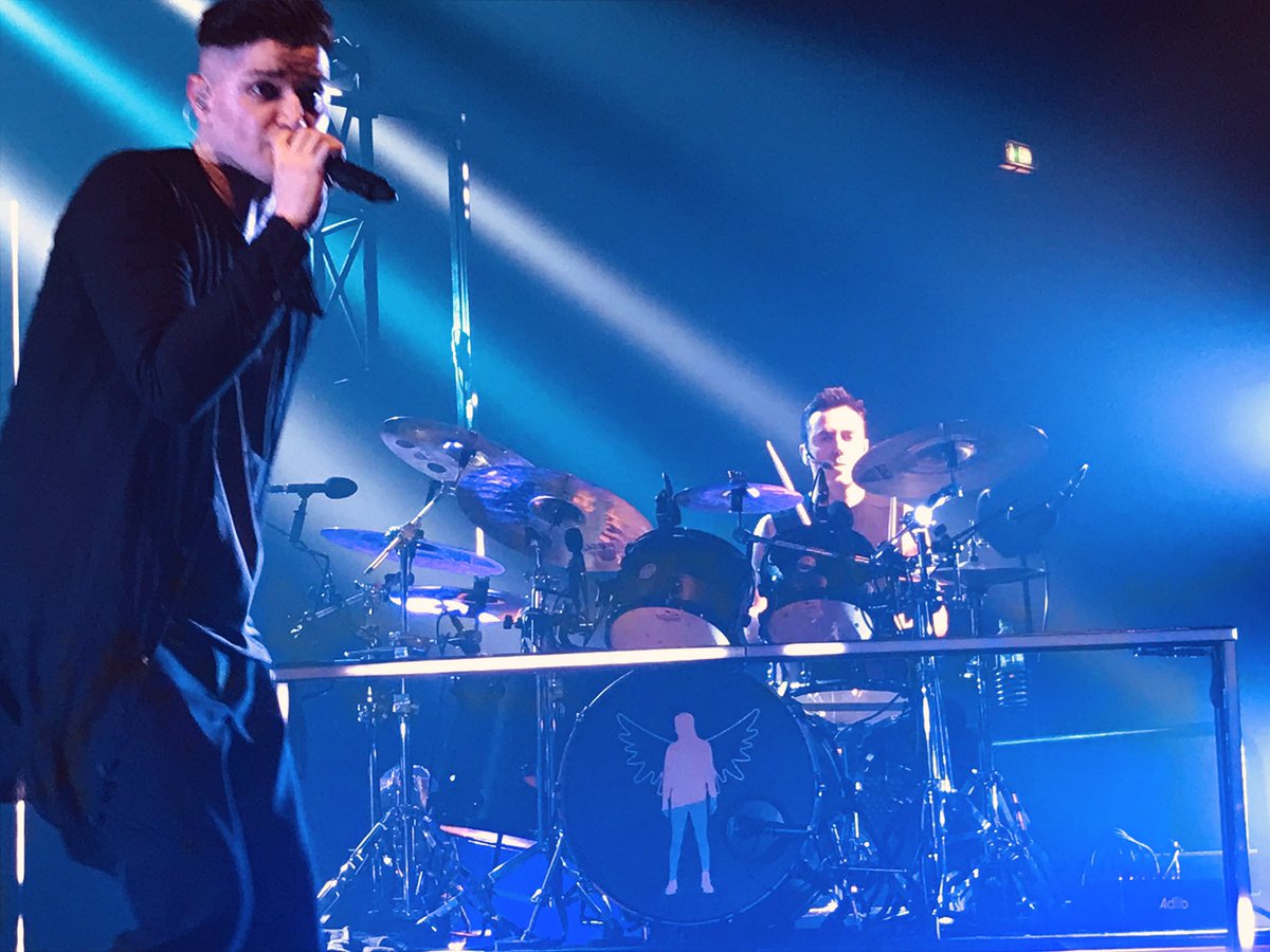 ConronSusan's tweet photo. How do these guys do it over and over again @thescript , totally fookin awesome again last night at Carlisle . They certainly know how to rock the world 💚💚💚#thescript #BestBandEver @TheScript_Danny Thank you 🙏 amazing atmosphere giving 💯 %💚 https://t.co/MIIP4ZqyTb