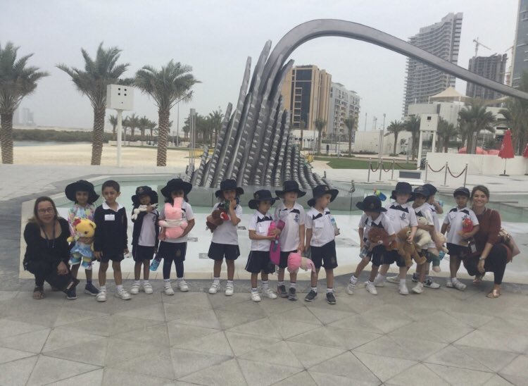 ReptonADFS2's tweet photo. So lucky to have #reemcentralpark on our doorstep. The children loved our Teddy Bears Picnic π§Ί π»
We sang, told imaginative stories and watched the fountains. #RADcreativity https://t.co/uEQPWcyT27