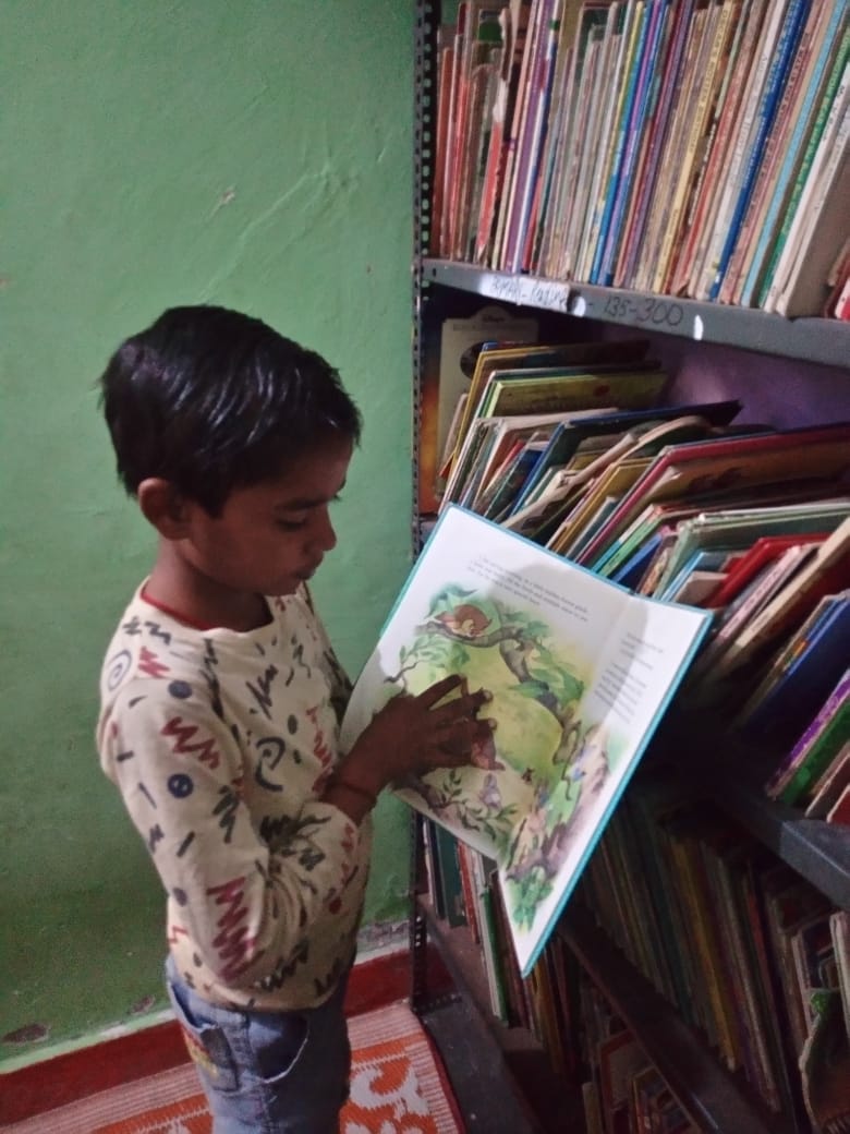 projectwhydelhi's tweet photo. To curb dropouts & end inequality, we must first solve our educational system today. More than 65% of our youth (age 14-18 years) struggle with class 2 level division. Investing in quality #education is a priority NOW. pic:#projectwhydelhi #MondayThoughts #HelpMithuSaveSchool https://t.co/O8T03PubIJ