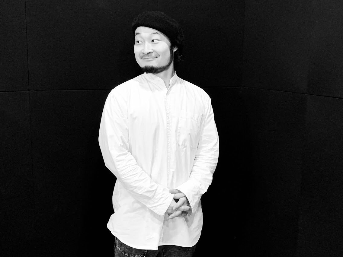 nextyle_tv's tweet photo. 役者 長尾哲平さんを取材してまいりました！

美声で「レ・ミゼラブル」「王家の紋章」「RENT」など数々の大ヒットミュージカルに出演している哲平さん。飾らない人柄にこちらもリラックスモード！エピソードには思わずクスリ🥴

NEXTYLEでも半年ぶりの俳優さんです❣️
#長尾哲平：＠Teppei1219 https://t.co/RkfKnbsJbC