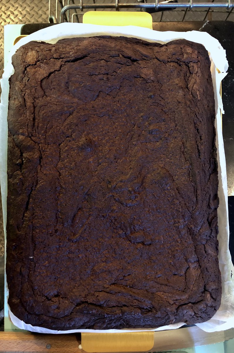 Valrohna Chocolate Brownie by <a href="/LBPedlar/">little bread pedlar</a>  like the surface of the moon