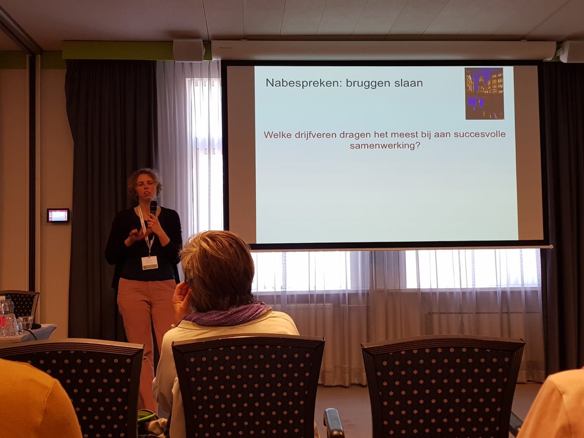 tenCateD1's tweet photo. Workshop Bruggen slaan bij interdisciplinaire samenwerking bij ondervoede oudere zorgvragers: drijfveren voor succesvolle samenwerking https://t.co/5A6CSH8kQx