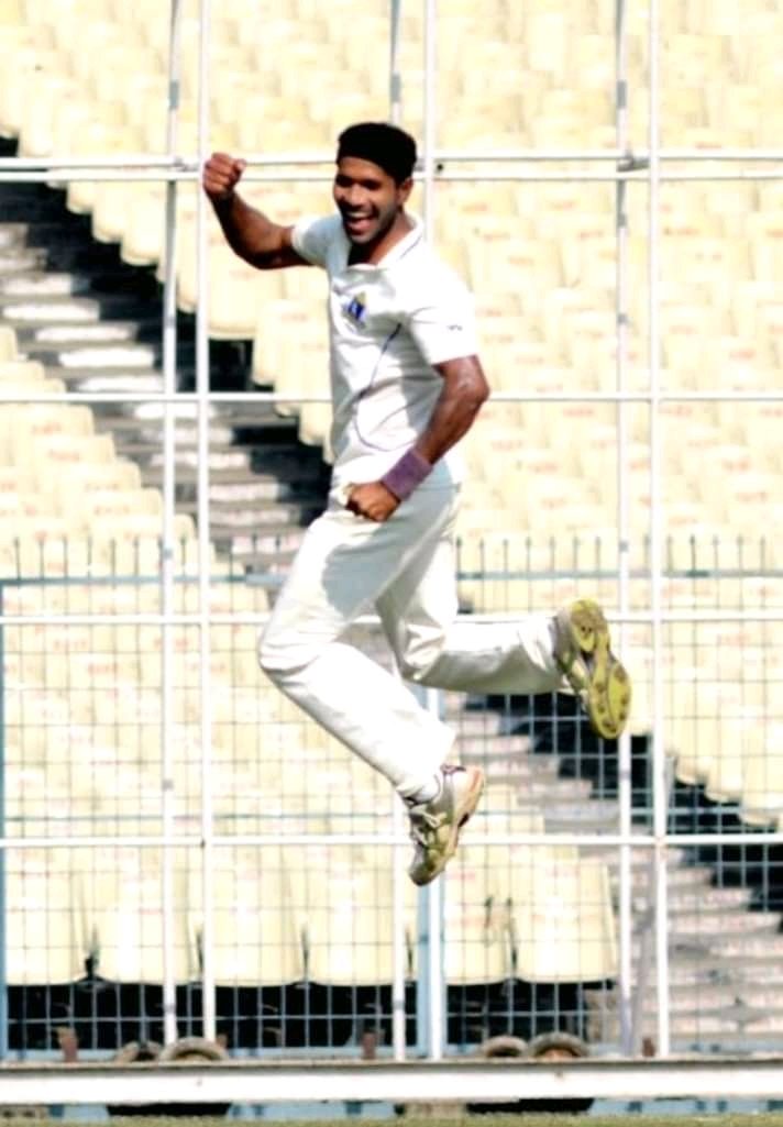 Happy birthday to our own one of the Bengal finest fast bowler dinda  very happy birthday 
