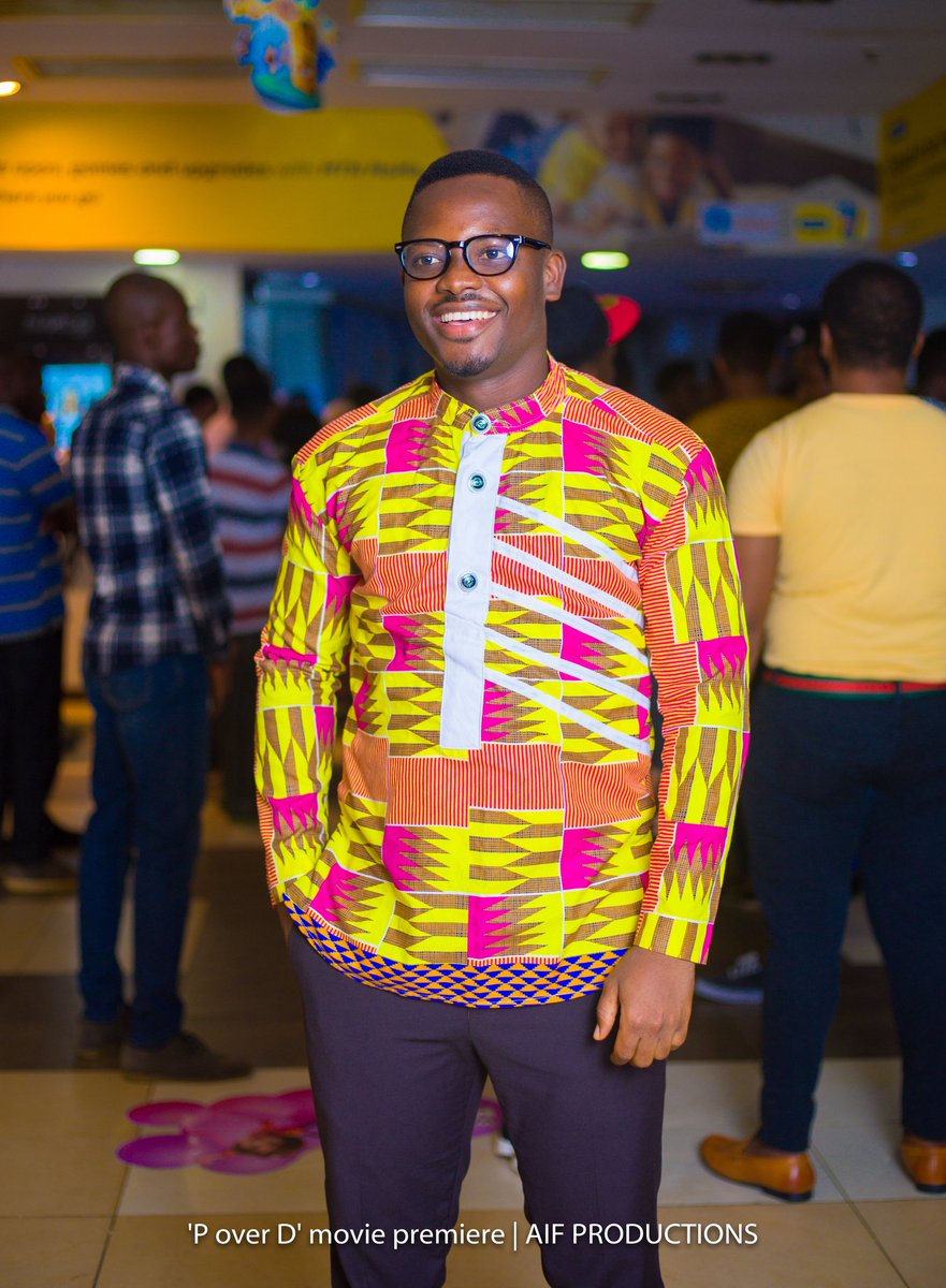 CobblahDennis's tweet image. About last night at the premiere of #PoverD it was really nice meeting you Salma and we did have an open conversation about where the movie industry is and where we should go. Let's do this again sometime #LifeOfAnActor