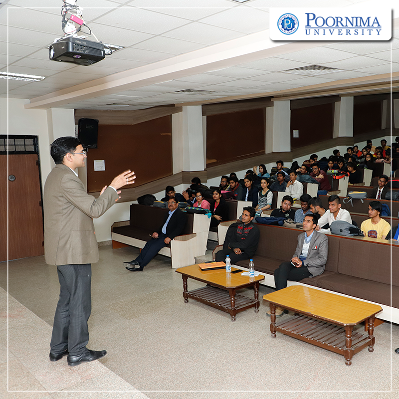 Poornima_Univ's tweet photo. A #seminar on #CentralDepository services was recently arranged by experts from #BombayStockExchange, where they explaining the whole process &amp; benefits of the Central Depository Services. The School of Management &amp; Commerce, #MBA Dept. coordinated the seminar
#PoornimaUniversity https://t.co/1Rmj4U4FSx