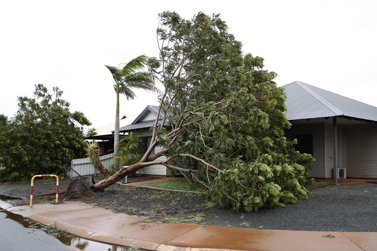 jamescarmody95's tweet photo. The lifting of the Red Alert for Tropical Cyclone Veronica this morning revealed the mess it has left in Port Hedland and South Hedland, though fortunately there’s been minimal serious damage reported. @abcperth @abcnews https://t.co/Es7cObbB4T