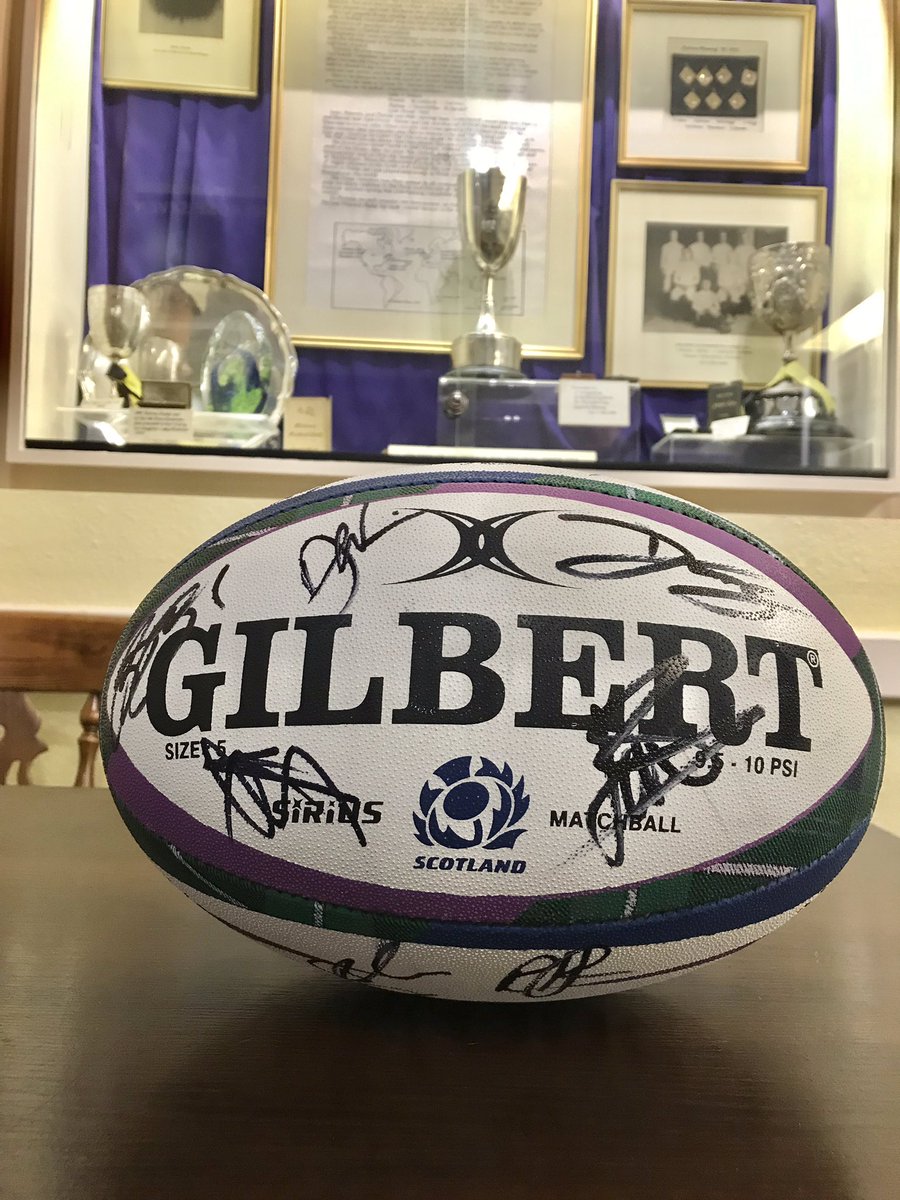 RichBMelrose's tweet photo. Auction open for two great items to raise funds for Melrose Rugby u18 summer tour. Scotland 6 Nations signed ball and signed Doddie’5 single malt. Please share wide and message me with bids @MelroseRugby @TheRugbyPod @Scotlandteam @DoddieWeir5 @gregortownsend @RugbyBusiness https://t.co/aUm2CMZvwb