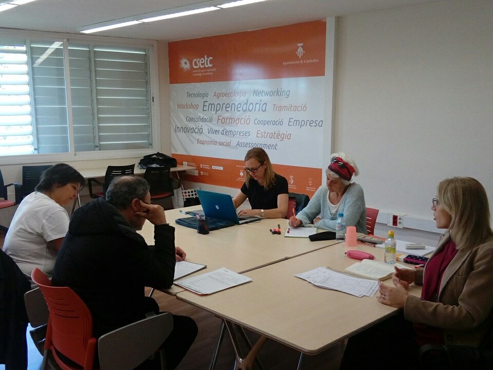 Comencem el primer mòdul de l'aprenentatge col·laboratiu de les #tic que anomenem #tictac2019 Avui treballem la marca de comunicació amb <a href="/JduranoJudith/">Judith Durano</a> al #csetc #cardedeu