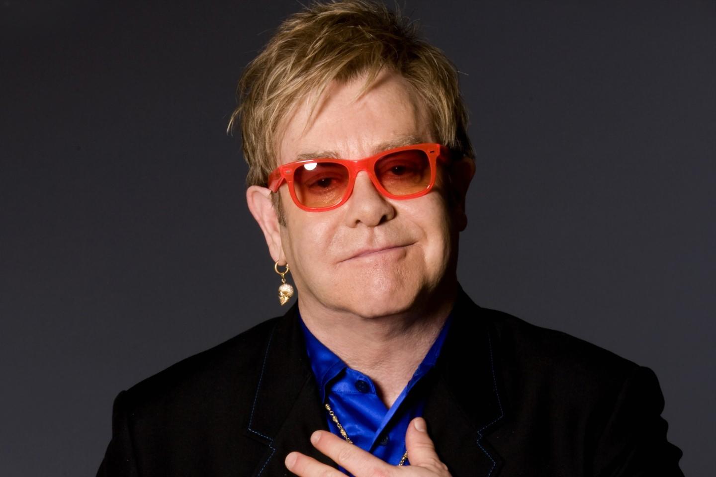 Birthday Wishes to Elton John and Sarah Jessica Parker. Happy Birthday!   