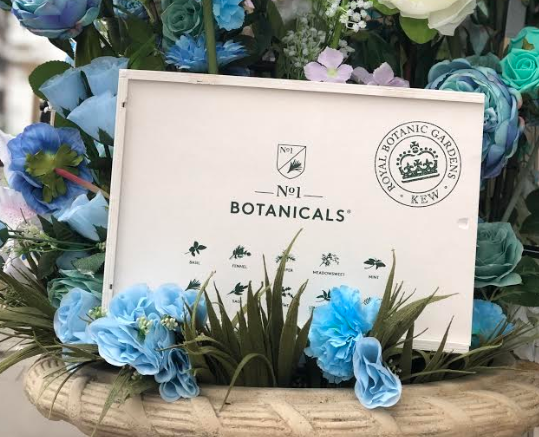 No1Botanicals's tweet photo. With Mother's Day just over a week away, our luxury wooden gift cases are the perfect Mother's Day Gift. Ensure to order before Tuesday 26th! ://www.facebook.com/No1RosemaryWater/ https://t.co/wrJgEaYaKh