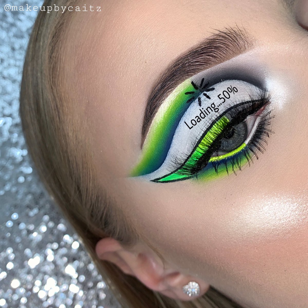 makeupbycaitz's tweet photo. @jamescharles https://t.co/7vcQlKvZFl