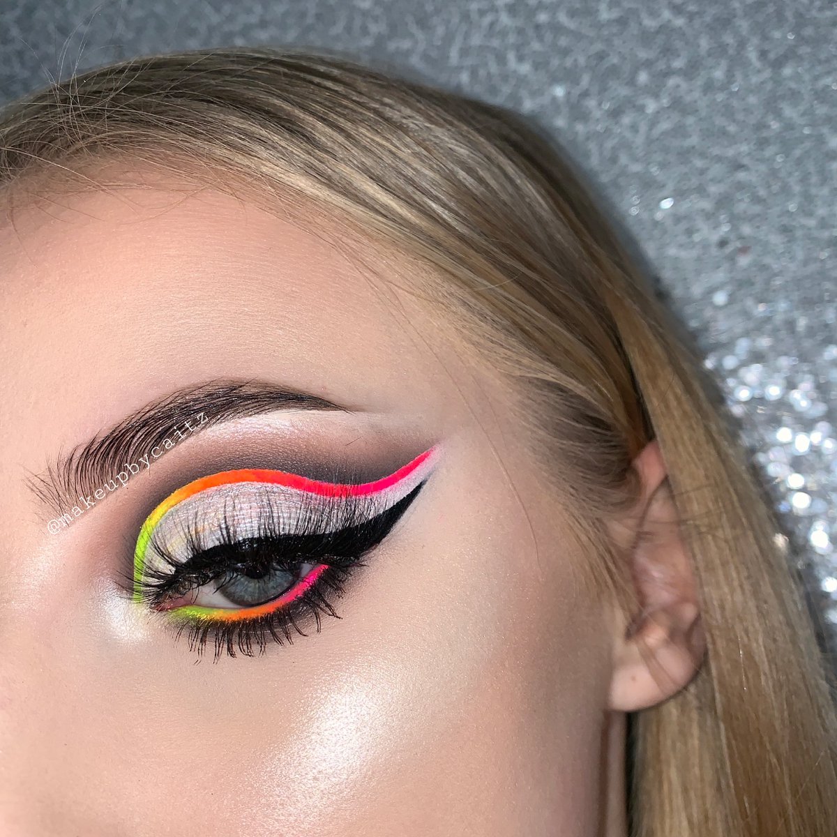 makeupbycaitz's tweet photo. @jamescharles https://t.co/7vcQlKvZFl