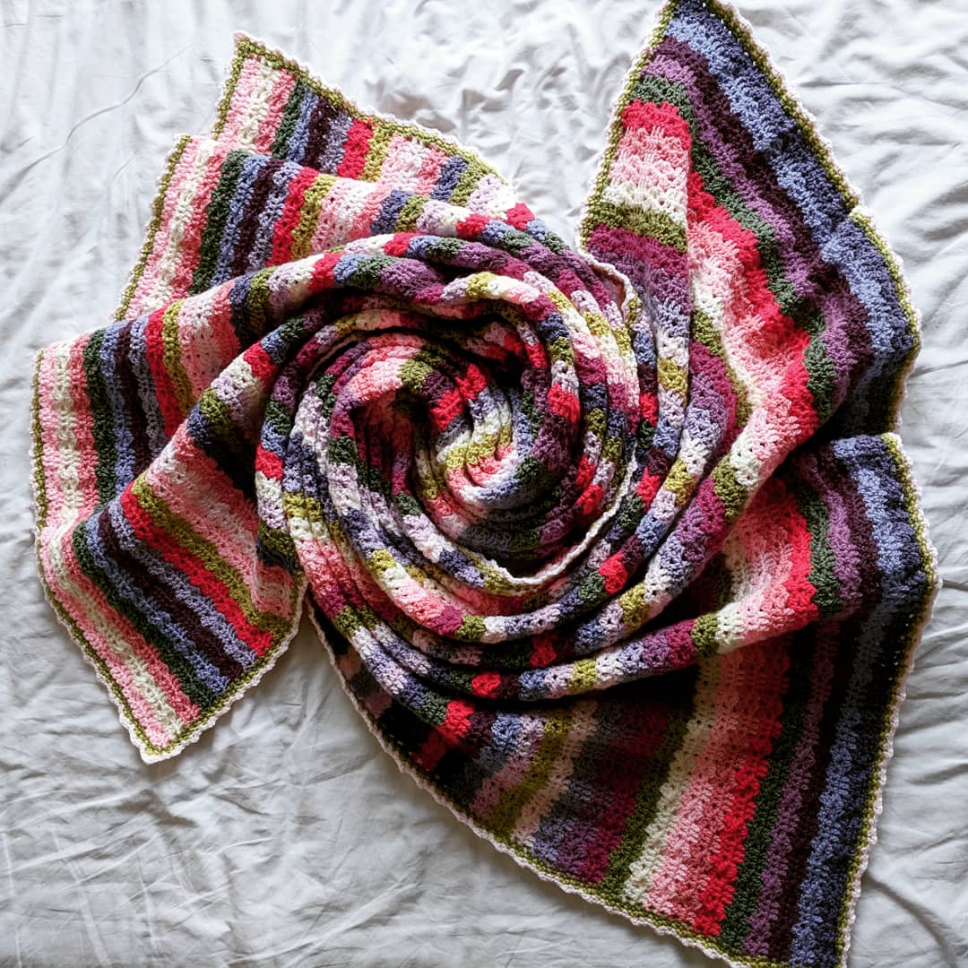 My Attic 24 Sweet Pea Blanket #worldcraftweek #makeitmindful #crochet #crochetdesign #crochetblanket