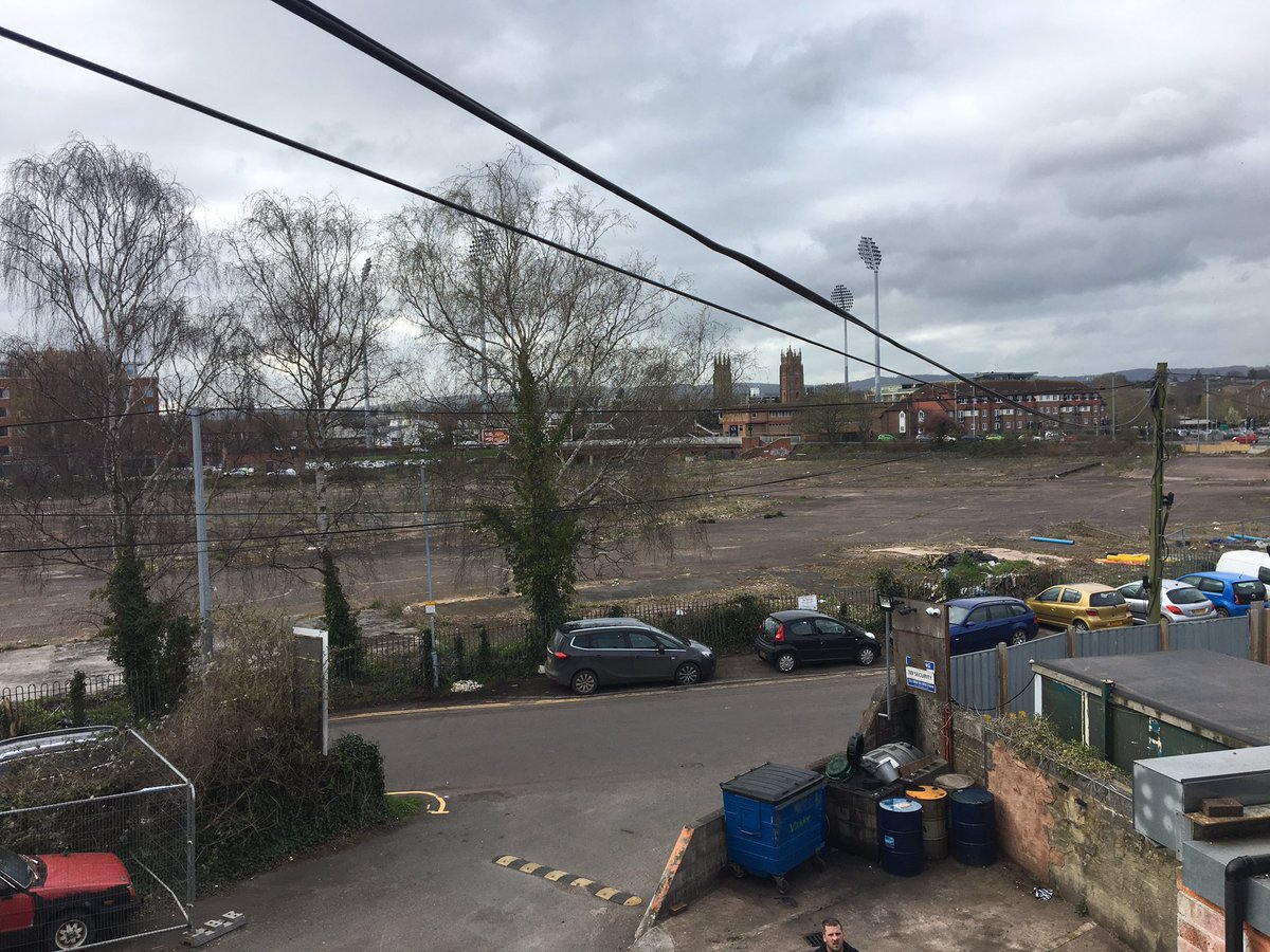 GoddardsGarage's tweet photo. The view from the garage is getting clearer! We are looking forward to being allowed to move one day very soon and will watch with pleasure for any development of the whole area. #wallsofjericho #firepool #localbusiness #tauntondeane #tauntonvision #talkuptaunton #SME #localjobs https://t.co/wscoMgtKj8