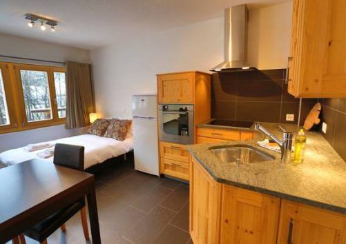 CARVerbier's tweet photo. This #StudioApartment is set in a prime location - perfect for skiing in Verbier and the Four Valleys. With all your amenities close by, this is the ideal 1-bed property for couples or solo skiers. Find out more: https://t.co/nZWqziJsMg
#LeChable #Switzerland #SkiTrip2019 https://t.co/6mcRBsCoOO
