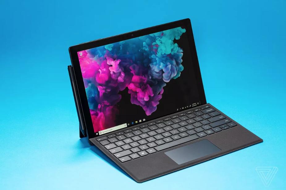 JinP_es's tweet photo. El  Surface Pro 6 de #Microsoft es un portátil 2 en 1, con pantalla táctil de 12.3 pulgadas, procesador Intel Core i5-8250U y memoria RAm de 8GB. Ultrafino y apenas pesa 766 gramos. Su precio ronda los 1.000 euros. ¿Te lo comprarías? https://t.co/UVNp4FF3lK