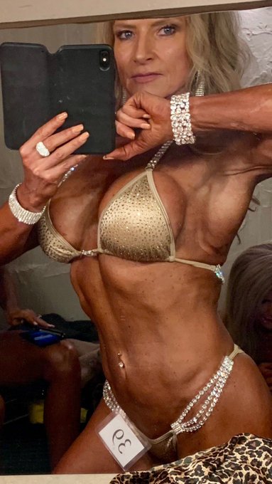 Thought I had my division (Masters) -judges had me in 2nd. Took 4th in a very competitive open class<a href="/tag/fuckmefriday"class="tags"><span>#fuckmefriday</span></a>